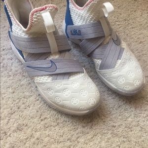 Never worn outside/basketball court only.